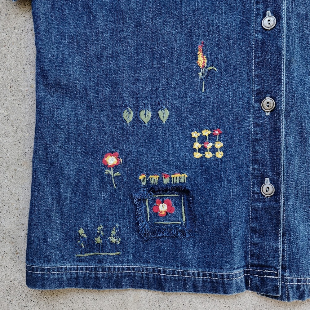 90s Cottagecore Denim Shirt Size XL Embroidered Short Sleeve Grandma Garden - Picture 8 of 10
